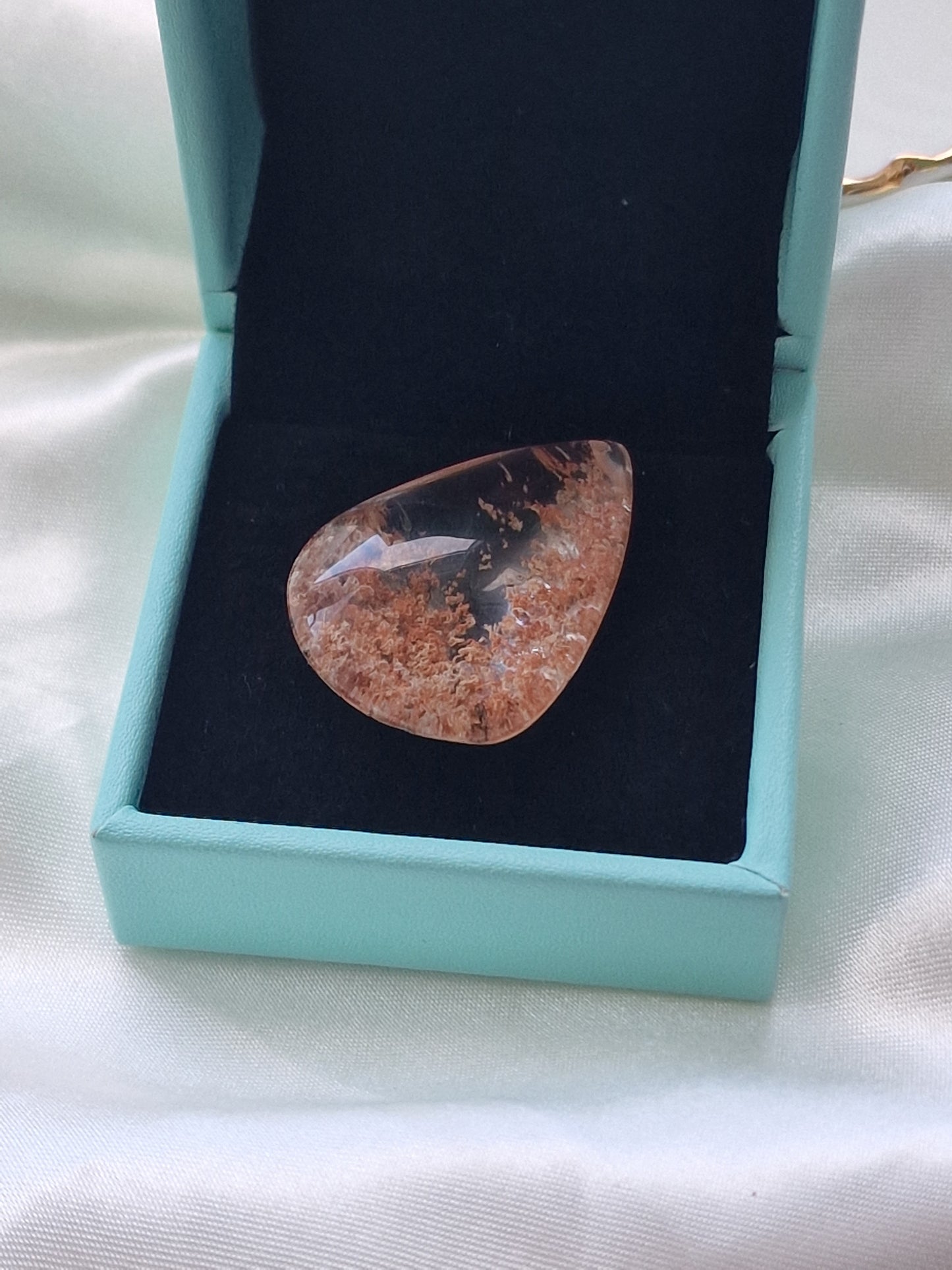 Garden Quartz Teardrop Crystal Pendant (Lodolite)