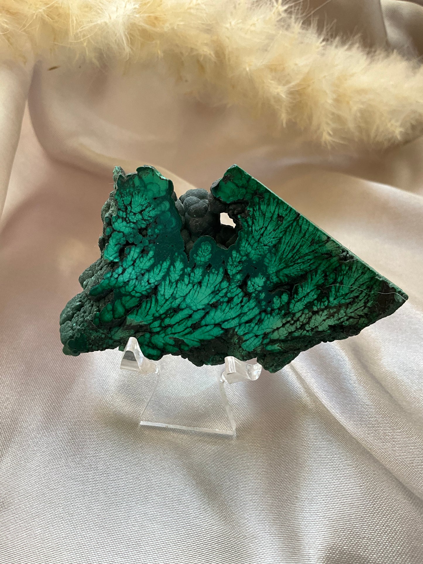 Malachite small slab high quality. Comes with stand.