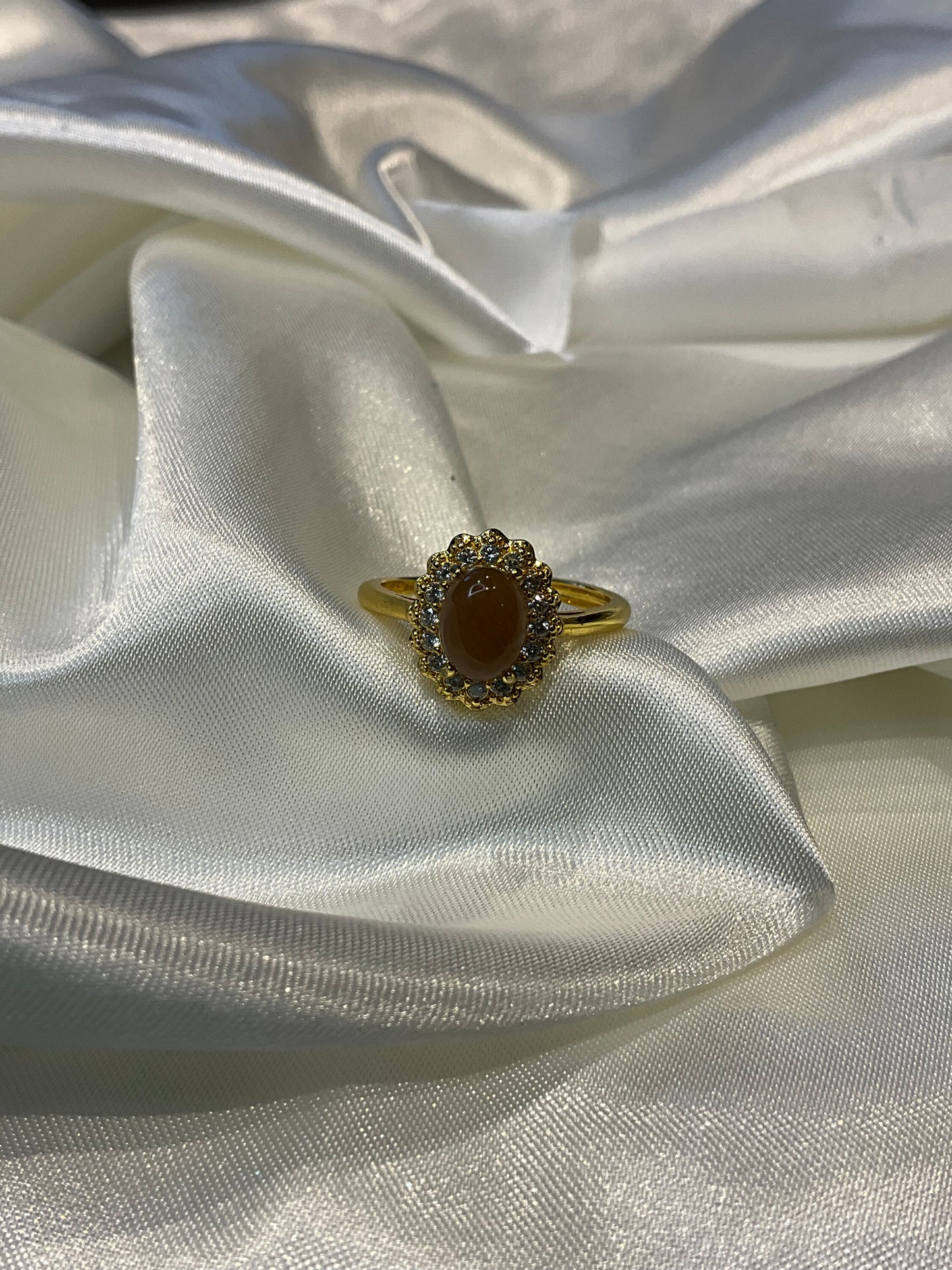 Medium brown agate flower style adjustable gold plated ring