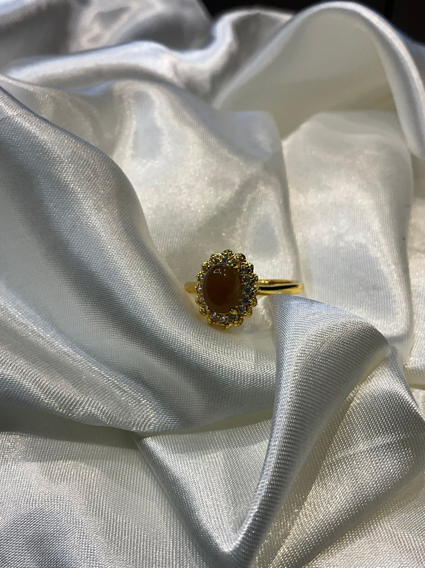 Medium brown agate flower style adjustable gold plated ring