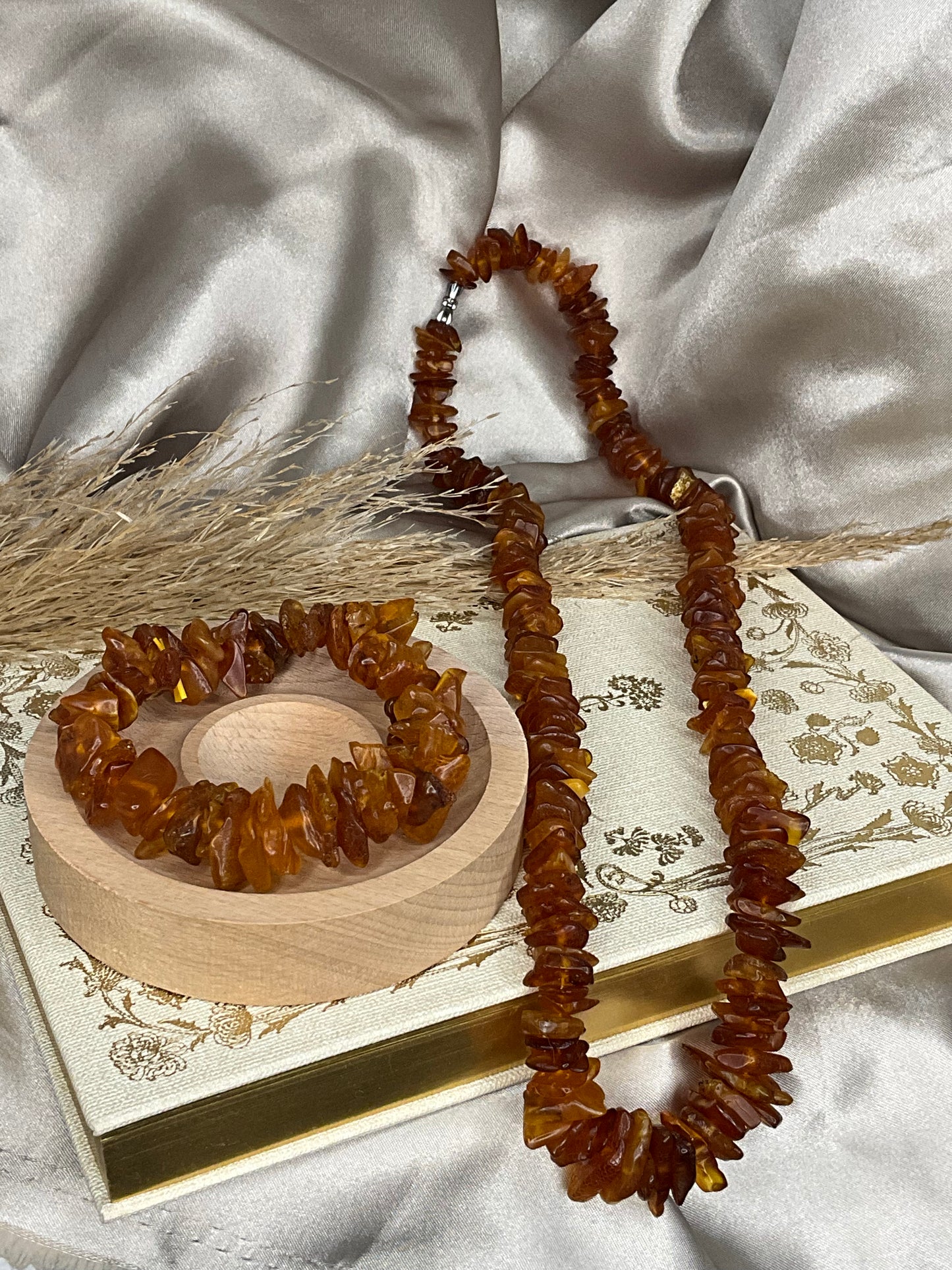 Irregular Natural Amber Beeswax Necklace and bracelet